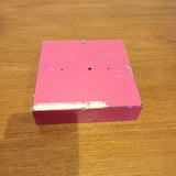 Plastikbuchstabe i -Punkt