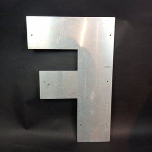 FFF Metallbuchstabe