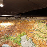 (0101) Schulrollkarte, Italien Apenninen Halbinsel  /x